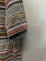 Beautiful Giant Hungarian Rag Rug Print Short Sleeve Patch Pocket Shirt Size M