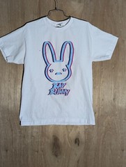 suna platinum shirt mens size L crew neck short sleeve bad bunny white