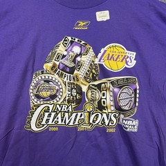Lakers Championship Rings T Shirt REEBOK Large Y2K 2002 Vintage Kobe Bryant Shaq