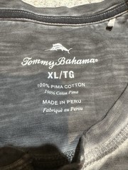 tommy bahama Gray shirt mens XL short sleeve waist embroidered Very Nice