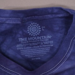 The Mountain USA Kitten Patriotic Graphic Mens Large Blue Tie Dye T Shirt NWOT