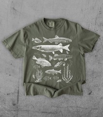 Retro Fisherman Fish Comfort Tee