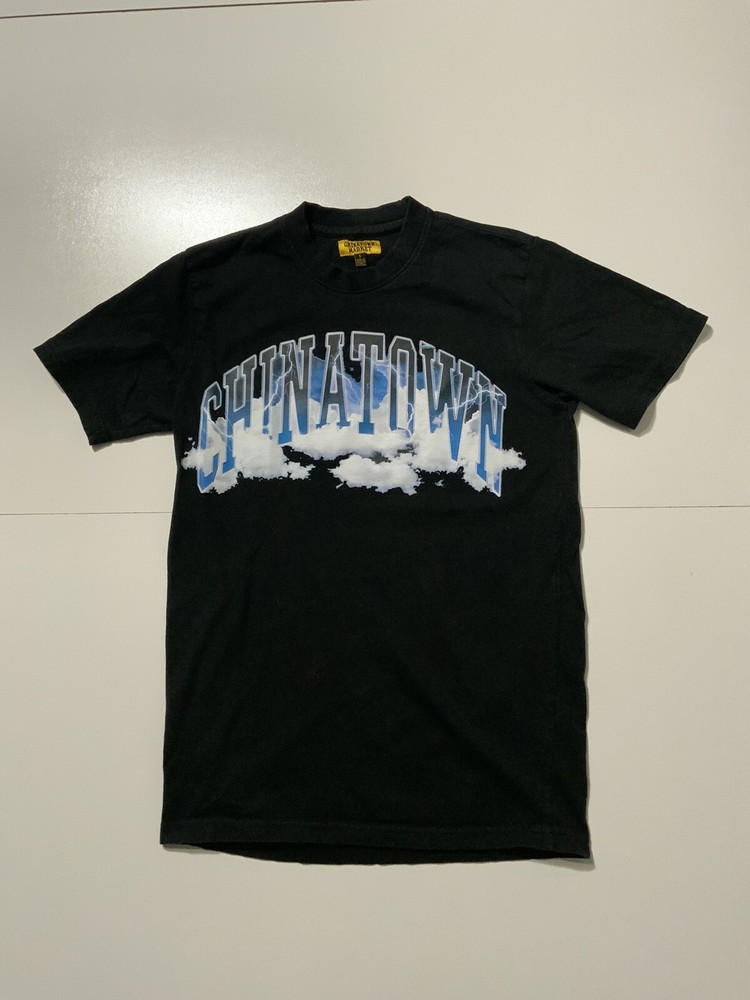 Chinatown Market Lightning Clouds Graphic Black Crewneck T-Shirt Sz. S