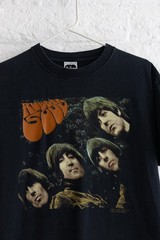 The Beatles Rubber Soul Graphic Band Tee Shirt Black | ©2007 Apple Corps | M