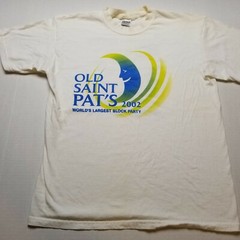 Vtg 2002 Old Saint Pat’s T-Shirt Mens L Worlds Largest Block Party Moon Y2k K9