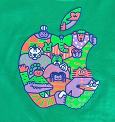 Apple Employee Store T-Shirt Green Apple Logo Animal Illustration Size Medium