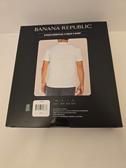 Banana Republic Men’s V-Neck T-Shirt Cotton Stretch Soft, White, 3 Pack M