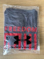 Under Armour 1370810 UA Men’s NEW Freedom Flag Cotton Loose Fit Graphic T-Shirt