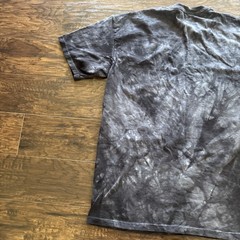 2016 The Mountain Wolves T Shirt Size Large Gray