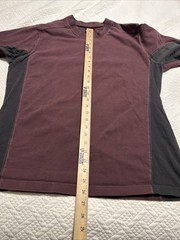 KUHL Shirt Mens Large Burgundy Red Gray Long Sleeve Organic Cotton Crewneck Tee