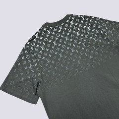 LOUIS VUITTON Classic Gradient Monogram Motif T-Shirt Gray Mens Tee Size L
