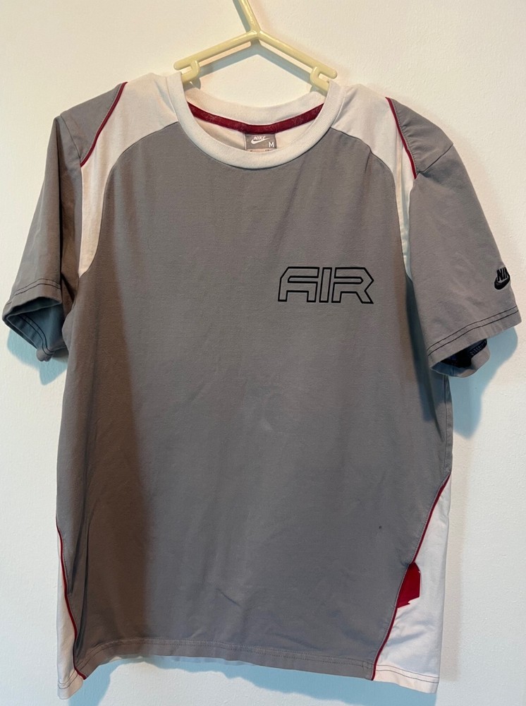 Nike Air T-shirt Medium Athletic Retro Sports Y2K Mens performance vtg 90s