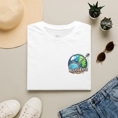 Bluegrass Banjo Globe T-Shirt | Music Festival Americana