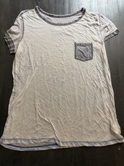 American Eagle Ultimate Tee Gray Acid Wash Pocket T-Shirt Women’s Medium