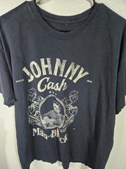 Johnny Cash T-Shirt Mens Size XL The Man In Black Nashville Rock Country Tee