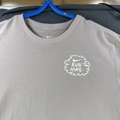 Nike Dri Fit Cold Air Warm Lungs Nathan Bell AIR Long Sleeve Size Large Tan