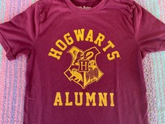 Harry Potter Hogwarts Alumni T Shirt Adult (SM) Maroon Warner Cotton/Poly Blend