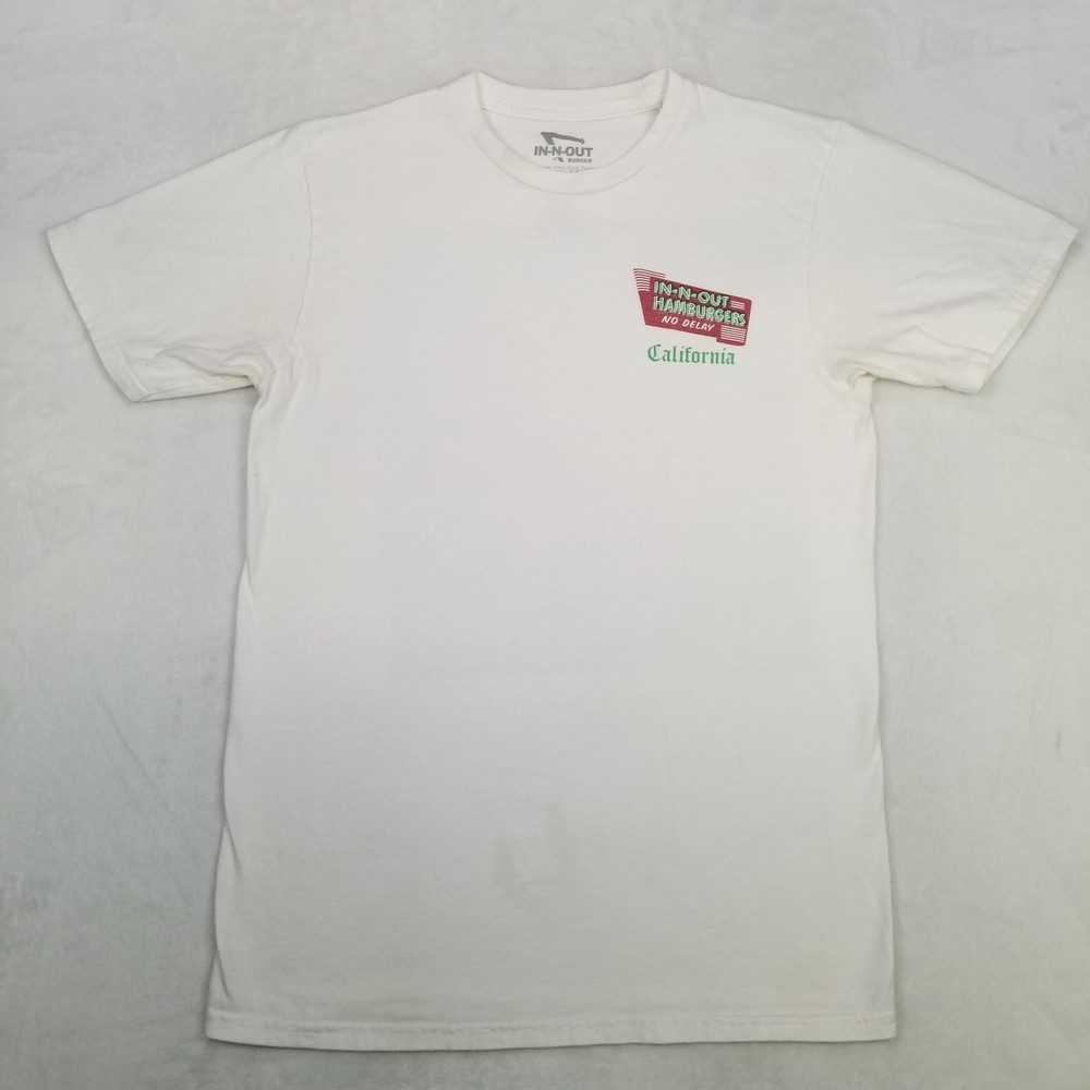 In-N-Out Burger T-Shirt Unisex Size Small White 2023 California Classic Car