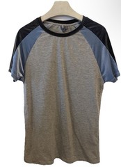 ASOS T-Shirt Men’s Medium Gray Velvet Detail Muscle Fit
