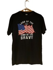 NWT USA Patriotic T-Shirt land of the free home of the brave size large