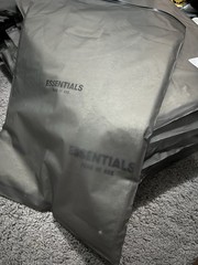 FOG ESSENTIALS TEE LIGHT OATMEL – LARGE