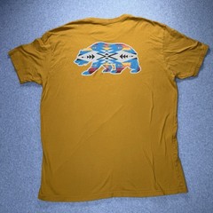Pendleton Tuscan Bear Aztec Shirt Men’s Size XL Yellow Graphic Print Tee