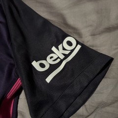 BARCELONA 2016 2017 AWAY FOOTBALL SHIRT SOCCER JERSEY NIKE 776844-525 sz Small