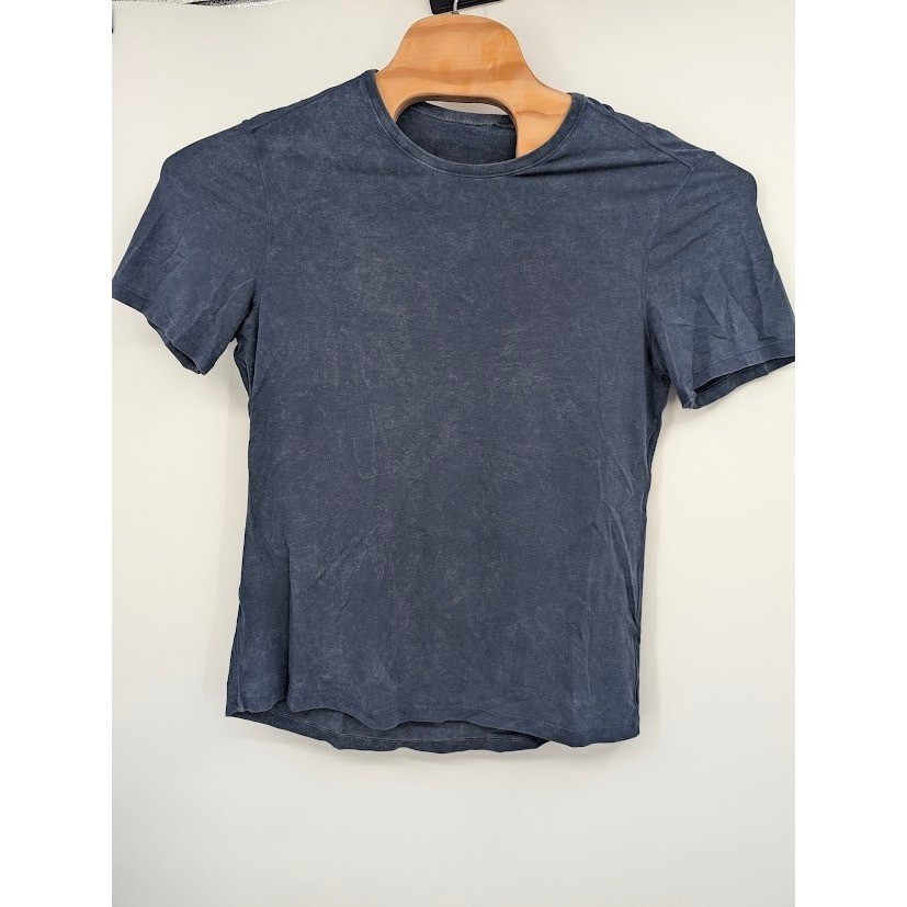 Lululemon The Fundamental T-Shirt Mineral Wash Blue Men’s sz Medium