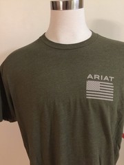 ARIAT Graphic Tee T-Shirt Men XXL Short Sleeve Crewneck Green S/S Flag On Back