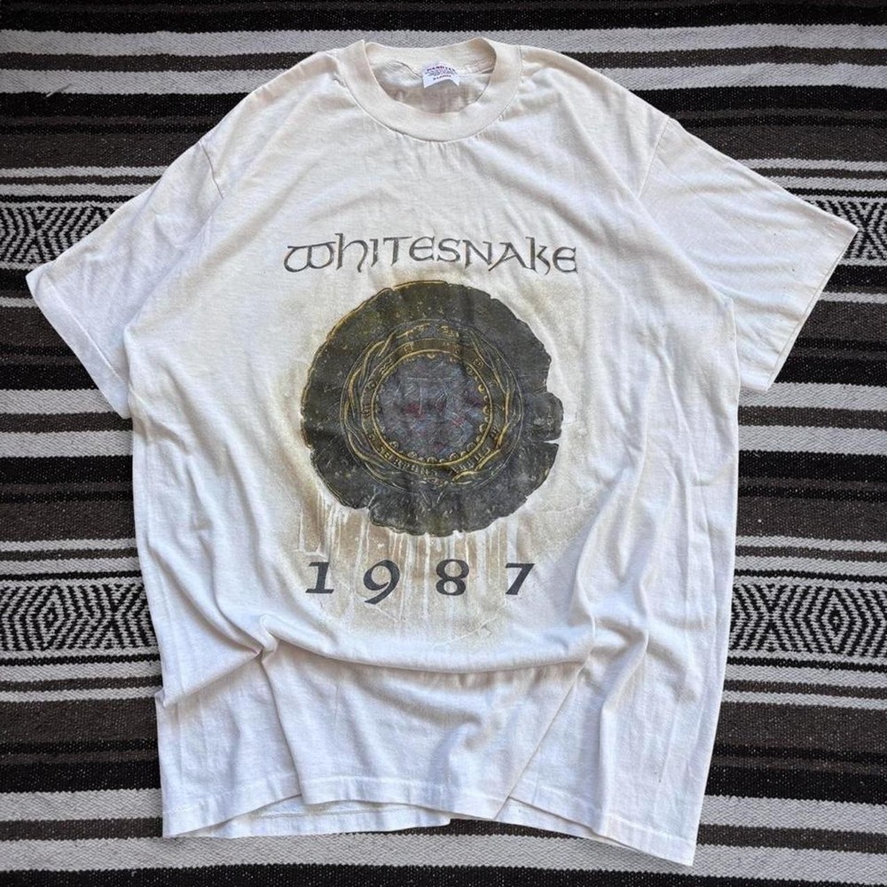 Vintage 1987 Whitesnake tour t shirt size X-LARGE