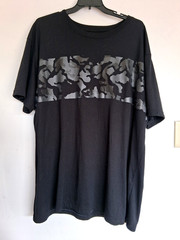 Men’s size 4XL black Tee w/ gray camouflage on front by Foundry. Excellent cond