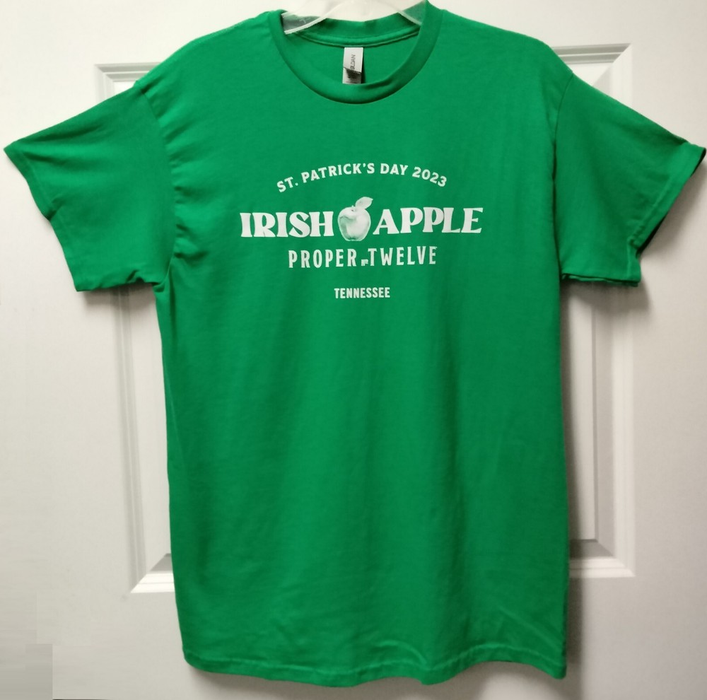Irish Apple Proper Twelve T-shirt Mens M Green Gildan No. 12 St Patricks Day New