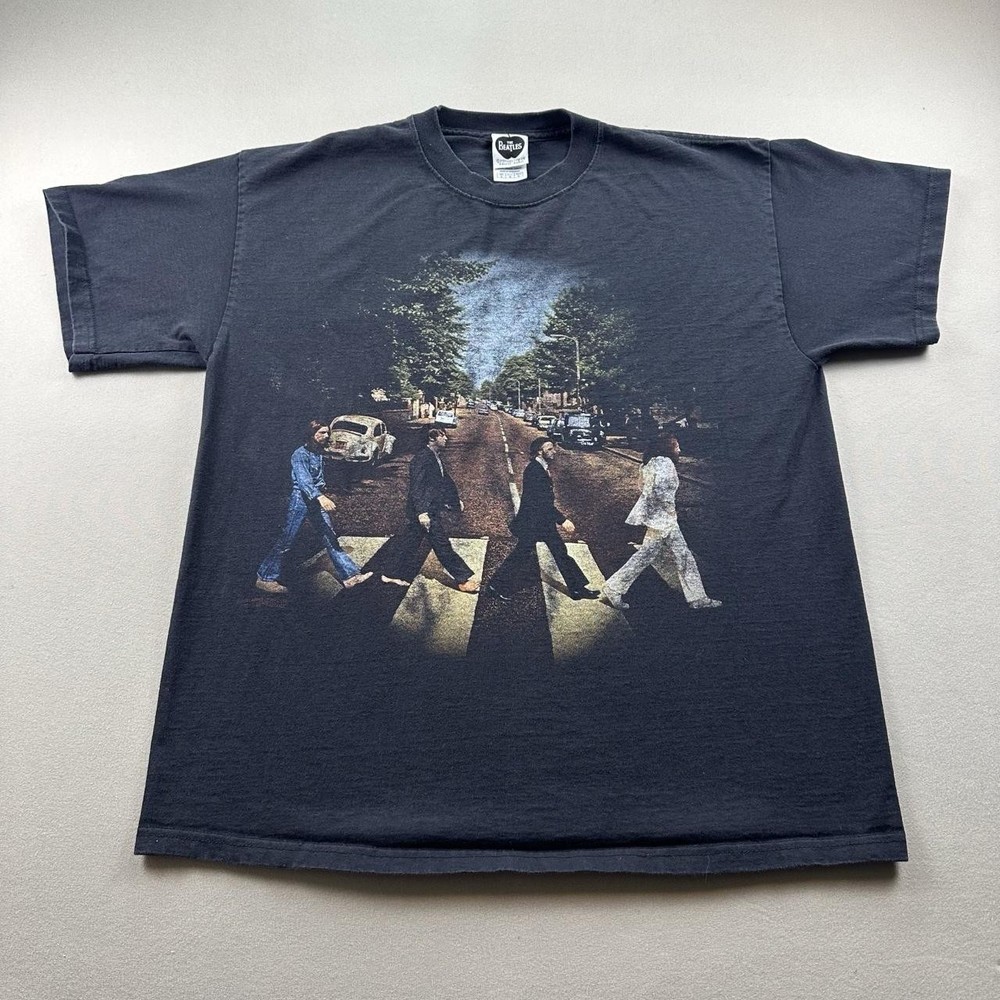 Vintage The Beatles Abbey Road T-Shirt Mens Medium Black Rock Band Apple 2008