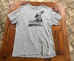 Converse Gray Tee Shirt Men’s XL, Black Bird with Sneakers