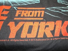 Escape From New York- Fright Rags 2013 Limited Edition Box Set- XL Shirt+ Swag