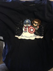 Lootcrate Lootwear Exclusive Marvel Winter Soldier & Captain America Snowman XL