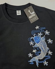 Niepce Blue Koi Embroidered Japanese Streetwear Black T-Shirt Men’s Large – NWT