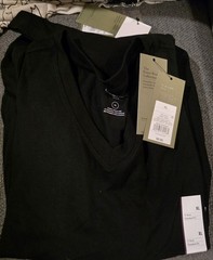 Men’s Every Wear Short Sleeve V-Neck T-Shirt – Goodfellow & Co™ Black XL