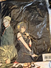 Spy x Family Graphic T-Shirt Black Size Medium Unisex