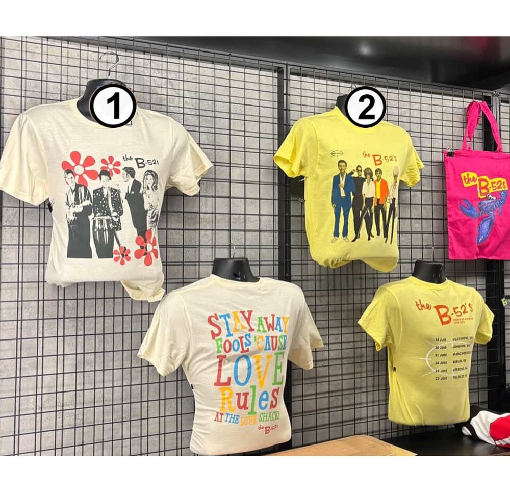 The B 52s Tour 2026 T-Shirt Reprint, Gif Fan