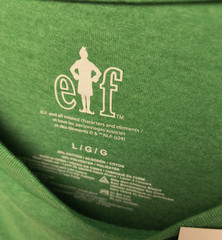 Buddy The Elf “Does Somebody Need A Hug” Green Christmas T-shirt Men’s Large-NEW