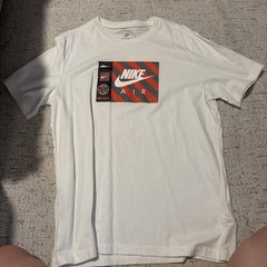 Nike Air The Nike Tee Men’s L White Short Sleeve Crew Graphic Logo Tee