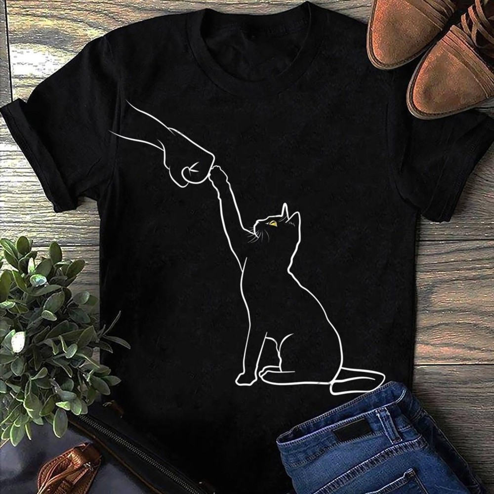 Cute Cat Fist Bump Cat Lover Cat T Shirt – Gift for Cat Lovers – Funny Cat Shirt
