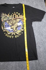 Celebrate These Colors Don’t Run PATRIOTIC T Shirt Mens Size S (34-36)