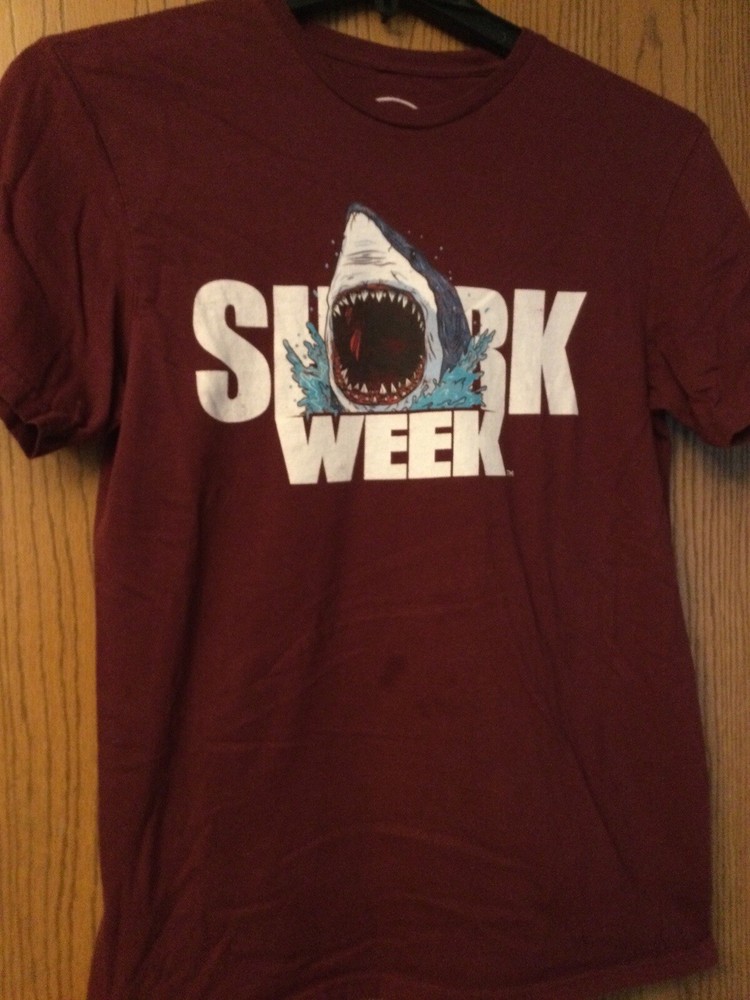 Shark Week – Discovery Channel – Maroon Shirt – M