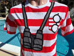 Where’s Waldo Binoculars Glasses Red Striped Costume T Shirt Mens S/M