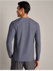 RHÔNE Reign Long Sleeve T in Midnight Heather. Anti Odor. SPF 50+. Raglan. EUC