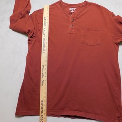 Duluth Trading Co Mens XL Relaxed Fit Longtail T Henley Long Sleeve Shirt Orange
