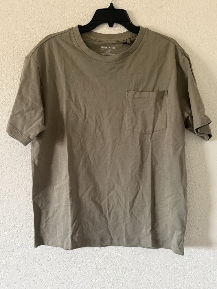 Kenneth Cole Small 100% Cotton Fatigue Green Knit Pocket Spring T-Shirt NWT $49