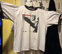 Vtg 2003 LED ZEPPELIN Blimp Tshirt Myth Gem Ltd Rock & Roll Concert Sz XL